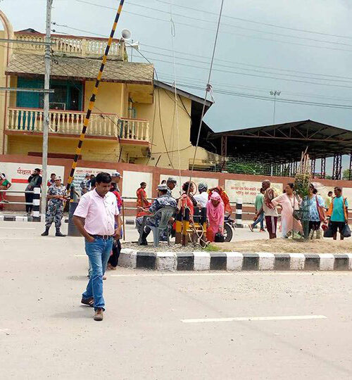 कोशी सीमामा तस्करी फेरि सक्रिय, प्रशासनको कारबाही प्रभावहीन
